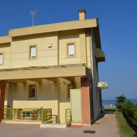 Miltiadis Villa